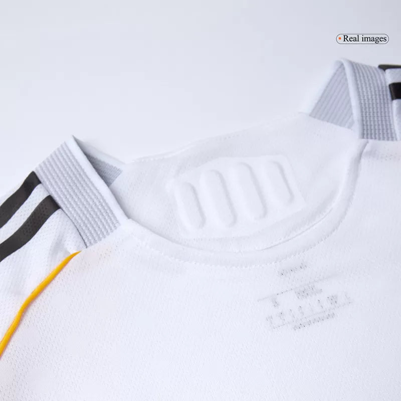 Camiseta local auténtica 25/26 blanca para hombre