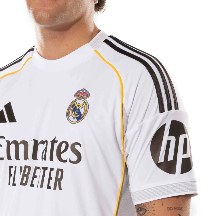 Camiseta local auténtica 25/26 blanca para hombre